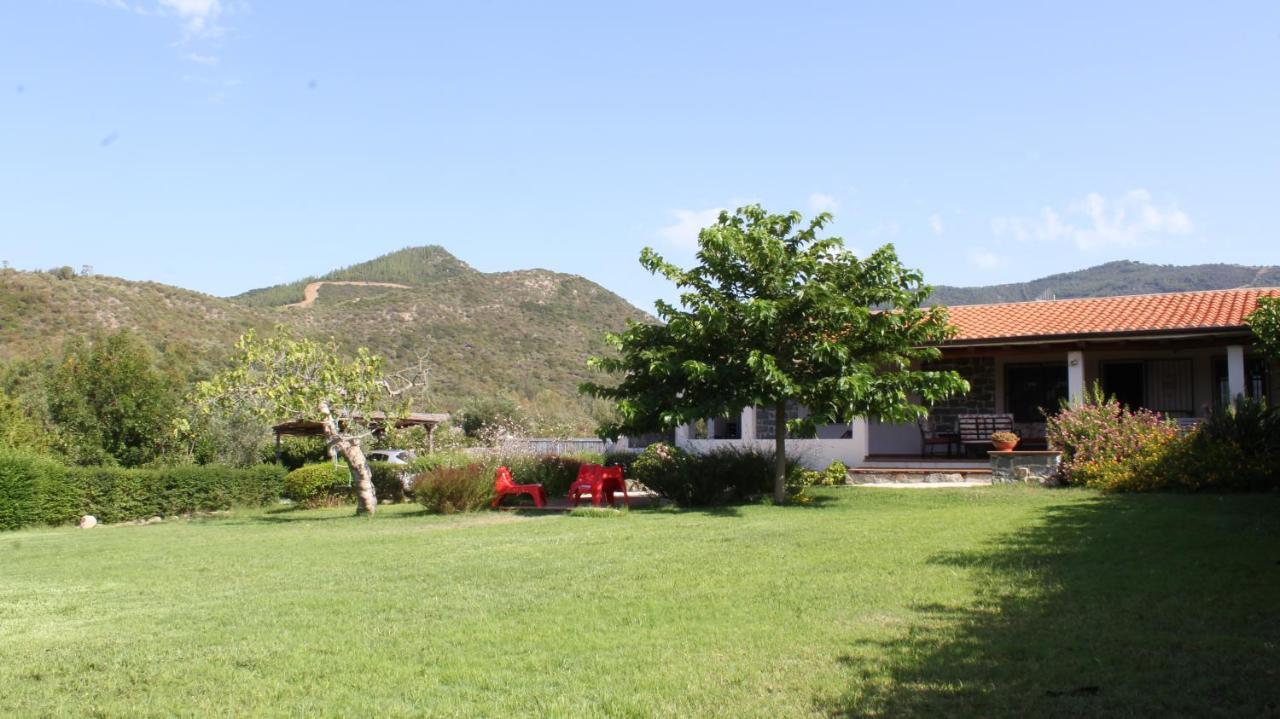 Countryside Villa In Sardinia Triei المظهر الخارجي الصورة